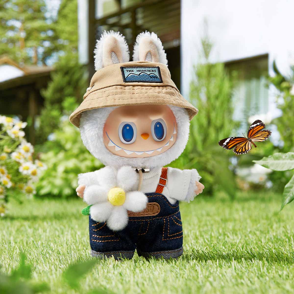 LABUBU The Monsters Fall In Wild Vinyl Plush Doll